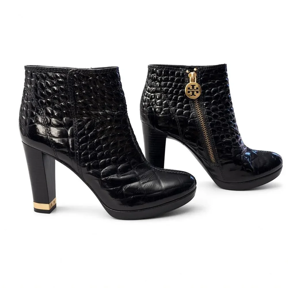 Tory Burch Black Croc Embossed Patent Platform Ankle Boots Size 6.5 Gold Logo